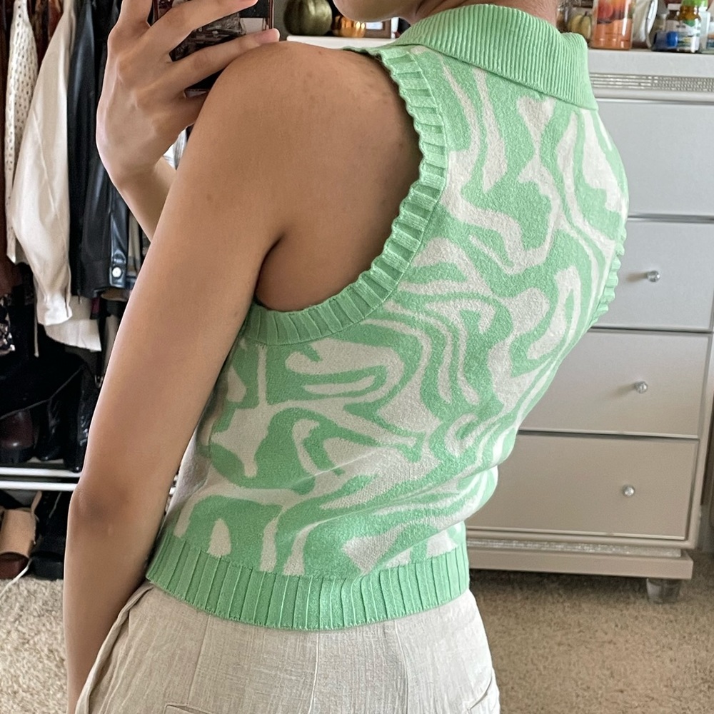 Sweater Vest - Picture 4 of 4